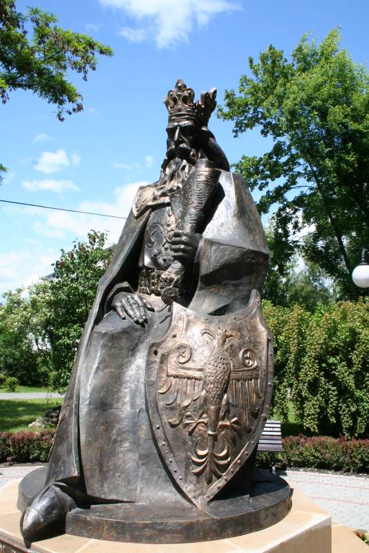 Pomnik Króla Kazimierza III Wielkiego