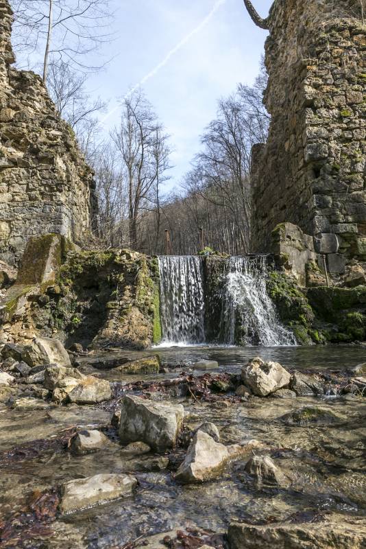 Dolina Eliaszówki i ruiny Mostu Diabelskiego